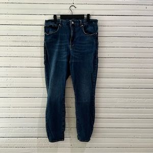 Good American Good Legs Jeans